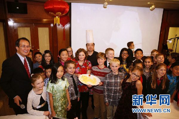 美国中小学生在中国驻芝加哥总领馆体验中华文化