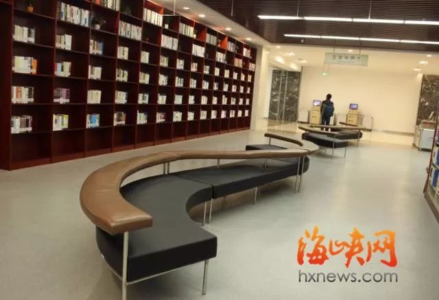 福州最牛图书馆首日体验来了！看电影 玩VR 看最美江景！（3）
