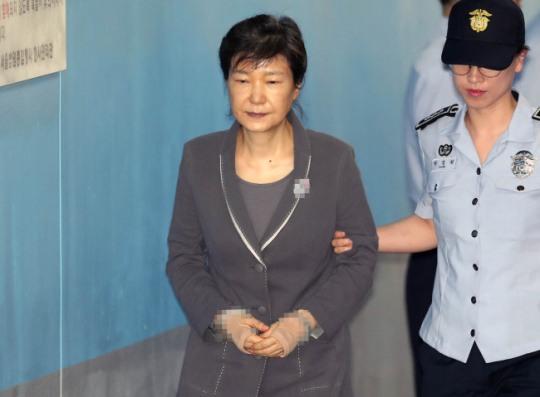 韩国检方即将以新罪名起诉朴槿惠 朴槿惠近期活动梳理 