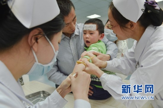 福建省妇幼保健院：儿科全员上岗 削峰应对流感