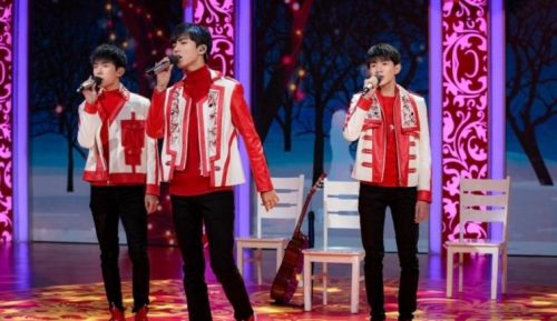 2018央视春晚彩排现场 王菲那英不唱《重逢》