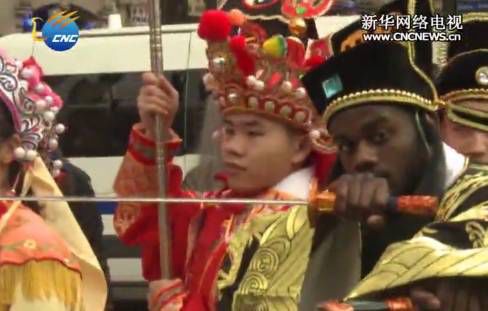 外国人过中国春节有多拼？看完这些服气了！