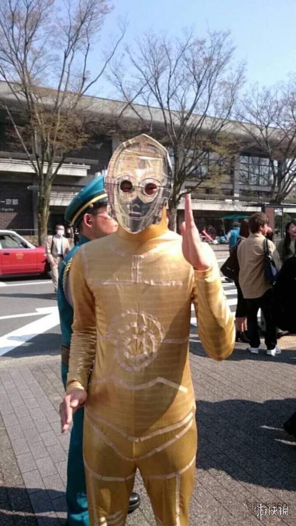 京都大学毕业典礼化身cosplay盛典 各类古怪生物出没（2）