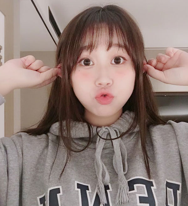 杨紫为什么给高秋梓打call？高秋梓被称为低配版杨紫！两人很像吗