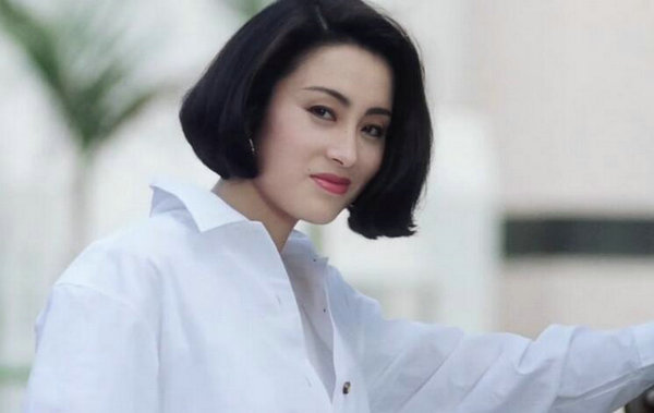 周星驰电影里10位公认星女郎你最喜欢谁?张敏合作次数