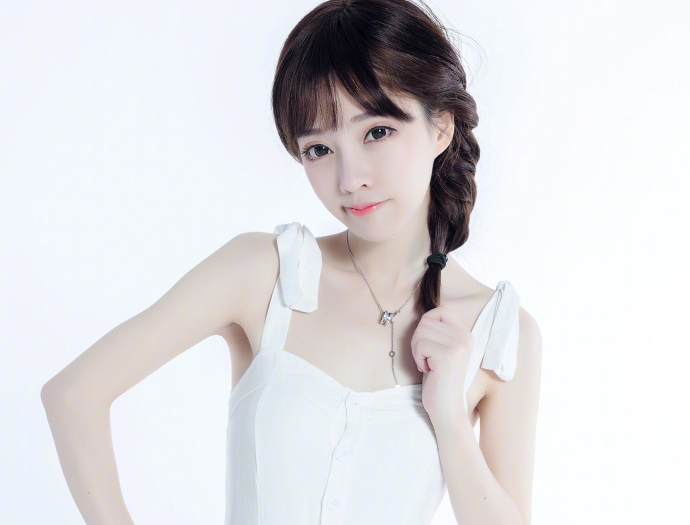 斗鱼饼干狂魔和冯提莫什么关系 饼干和冯提莫离婚是真的吗