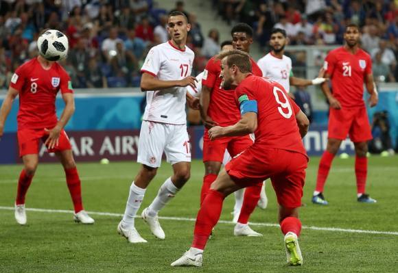 英格兰2-1突尼斯全战况实录： 凯恩头球绝杀救主拒绝爆冷！