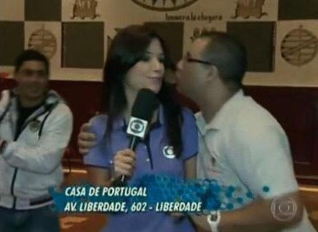 巴西女记者遇强吻 女记者“快闪”功夫获网友点赞！
