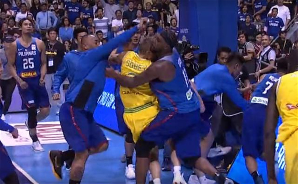 男篮世预赛爆群殴起因揭晓 澳大利亚菲律宾斗殴处理结果