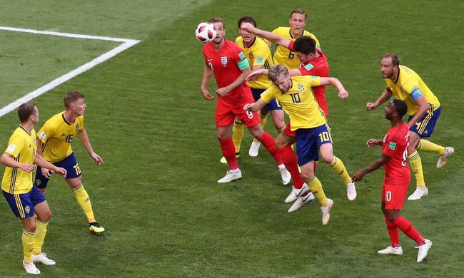 英格兰2-0瑞典双方首发阵容 英格兰VS瑞典战况回顾