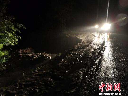 甘肃东乡暴洪灾害致7人遇难8人失踪22人受伤