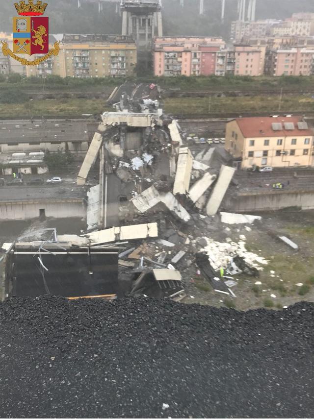 意大利高架桥坍塌 交通部官员：至少22死 死亡人数还会上升