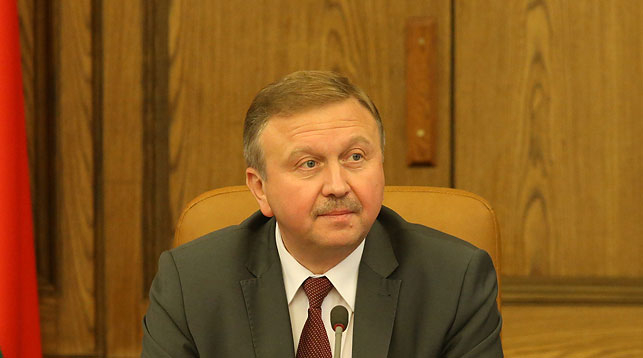 白俄总统解除总理事件始末 除了科比亚科夫外还有哪些人被撤换？