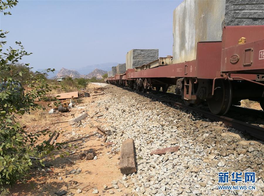 安哥拉列车相撞事故中有两名中国公民遇难