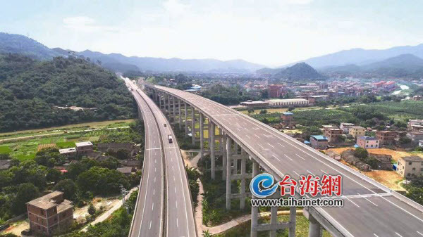 厦蓉高速改扩建漳州段昨正式通车 彻底收服“魔鬼路段”！