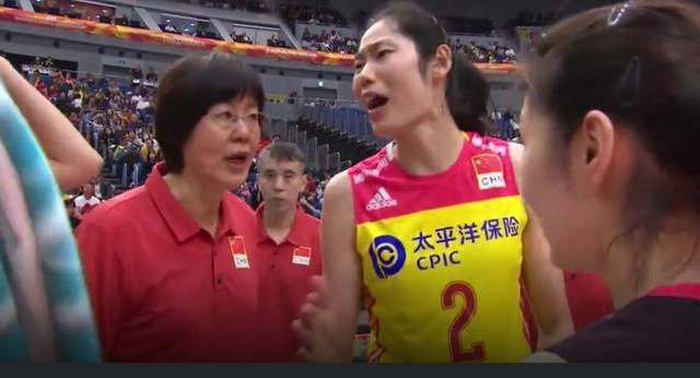 遗憾！女排世锦赛中国女排苦战五局尝失利，球迷：虽败犹荣！