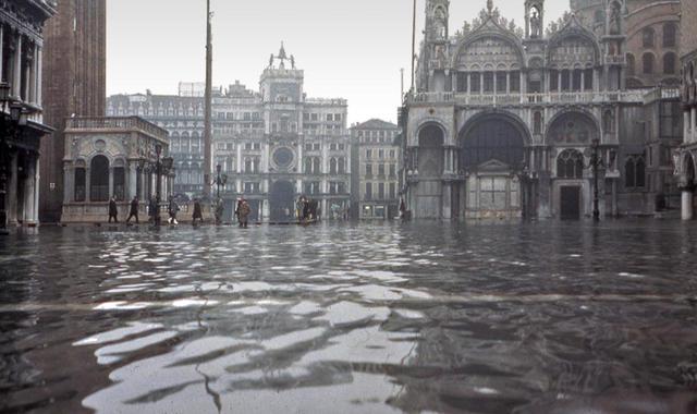 四分之三威尼斯被淹，水位有可能达到1966年以来历史最高