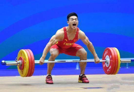 举重世锦赛杨哲夺金 中国男子举重队时隔20年再度获得金牌