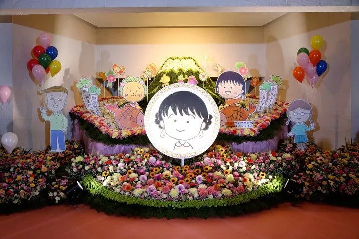 樱桃小丸子葬礼日本大半个娱乐圈的人都来送别“我长大了，变成了天使”