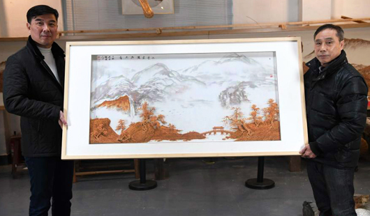 福州人独创的“奇画”——软木画