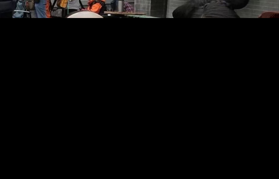 恭喜并心疼刘诗诗！吴奇隆妈妈的大嘴巴，不是第一次惹祸了