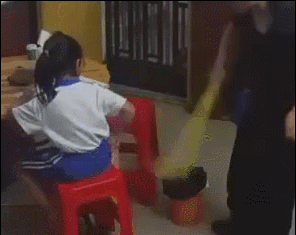 深圳警方通报虐童案：女童父母被采取刑事强制措施
