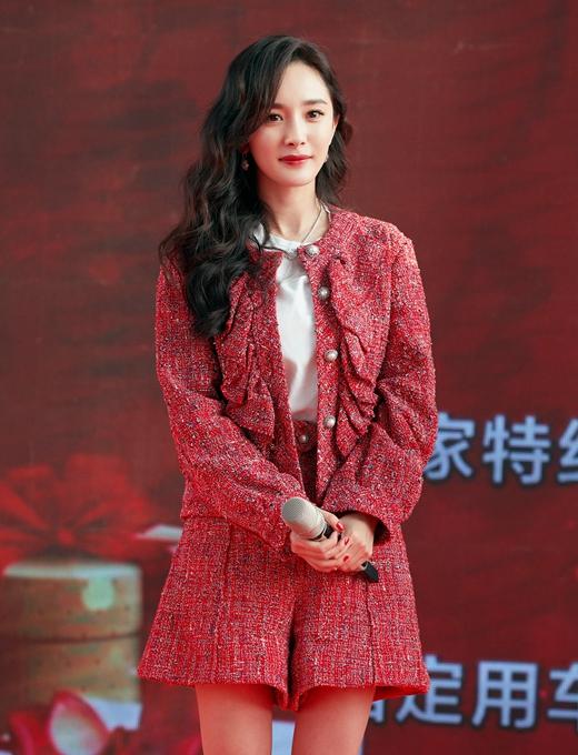 各大卫视春晚阵容：东方卫视请印度“国宝” 乐华七子亮相北京台