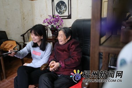 福州晋安区电建社区探索“共享亲情”： 独居老人与爱心青年共住