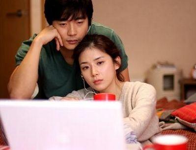 《比悲伤更悲伤的故事》中韩主演对比，两个女主角都嫁给了圈内人