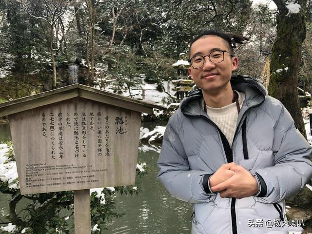 王思聪删除了和作家互怼的微博，池子发文力挺，要是他就会这样骂