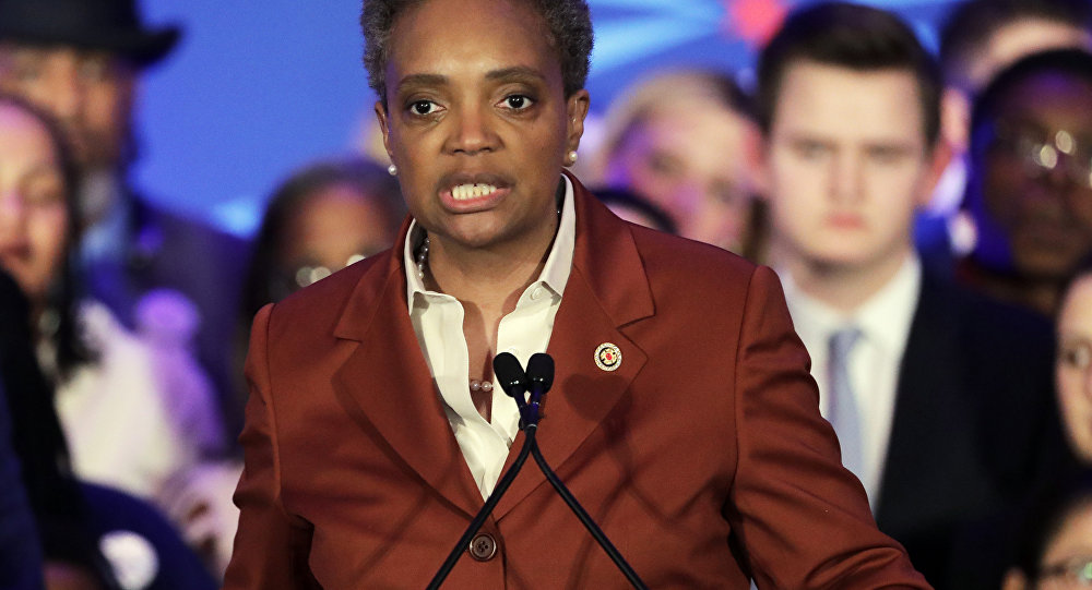 非裔女性首次成功当选美国芝加哥市市长