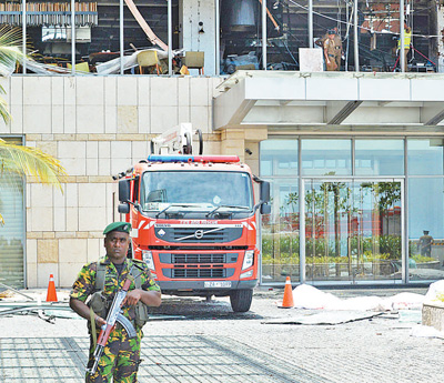 斯里兰卡多地爆炸已致200多人死亡 斯里兰卡突发恐袭原因真相