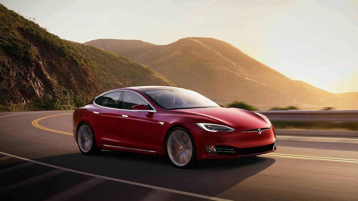 最快2.6秒破百！新款特斯拉Model S/X正式上市