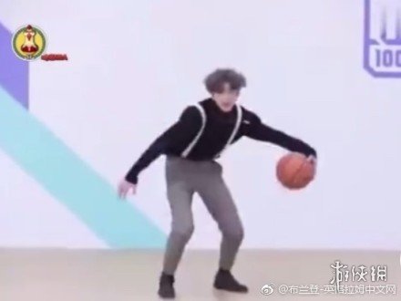 蔡徐坤打篮球是什么梗 你打篮球真像蔡徐坤是什么意思