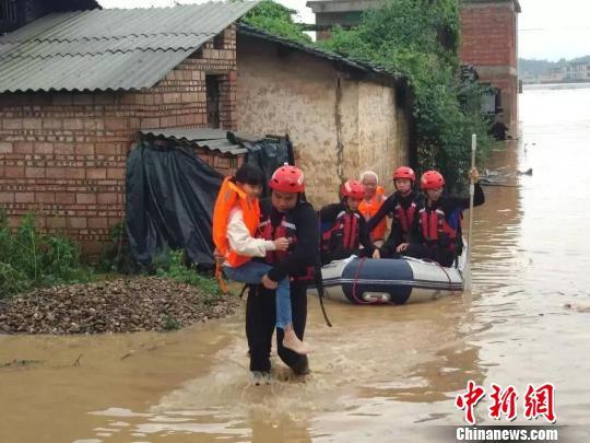 三明清流遭遇暴雨洪灾经济损失2.3亿元