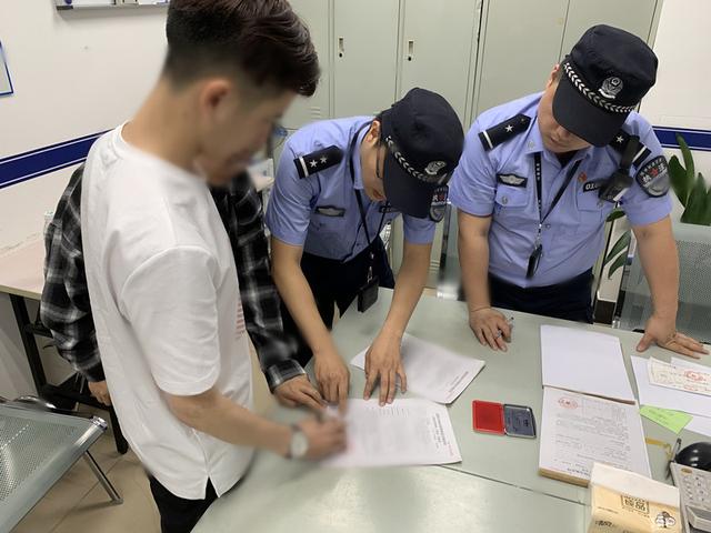 深圳男子违法吸烟后逃跑 被重罚500元成内地首例！