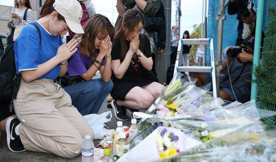 日媒：日本川崎刺杀小学生嫌疑人曾因树枝大骂邻居