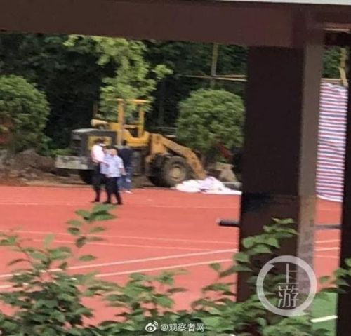 警方通报操场埋尸全文说了什么？新晃一中操场挖出遗骸事件详细情况