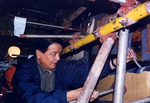 李最雄逝世什么情况？李最雄个人简历照片曝光生前有哪些成就
