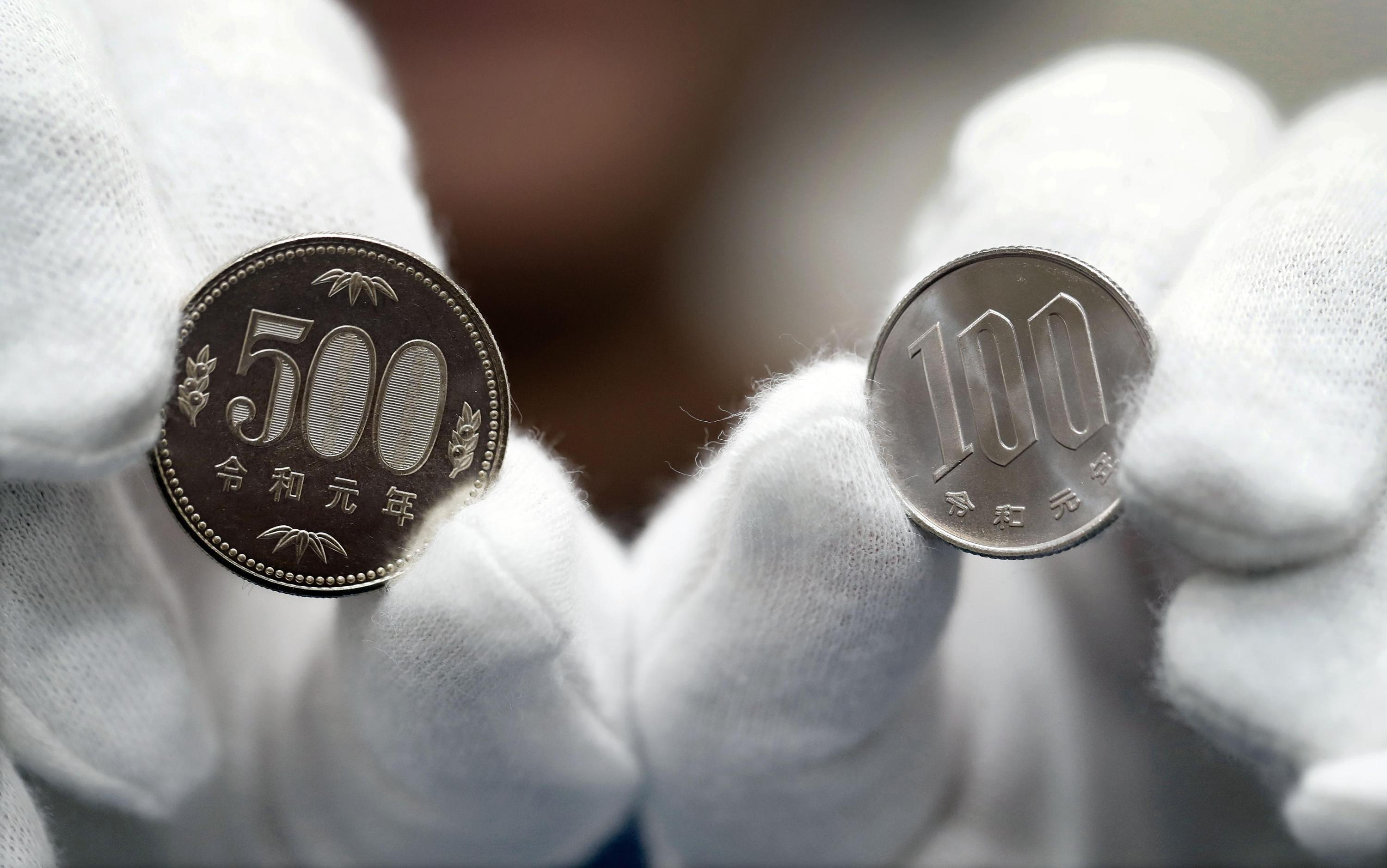 日本铸造“令和元年”硬币 并推出新天皇即位纪念币