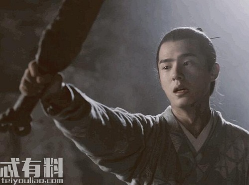 九州缥缈录苍云古齿剑为什么选择吕归尘 吕归尘是天驱首领吗