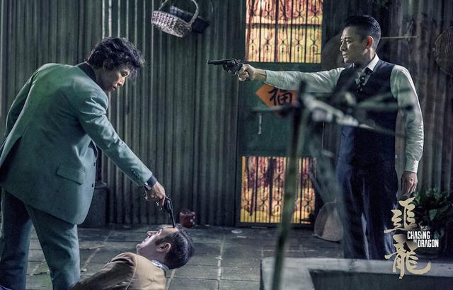 追龙2,抱歉,我只看到了身材爆表的她,邱意浓