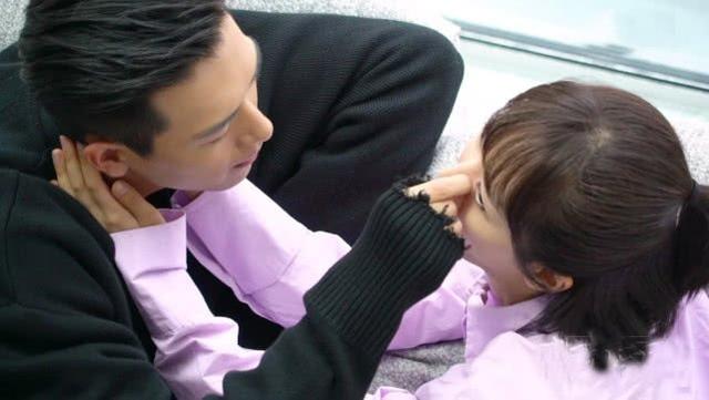 亲爱的热爱的结局是什么 佟年抢捧花当众求婚