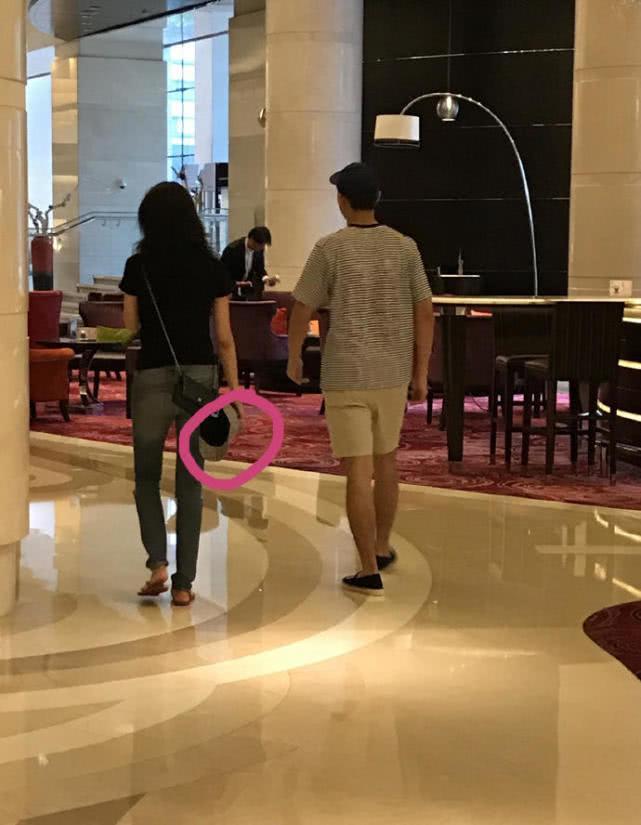 韩商言再传绯闻，李现王紫璇曾一起健身，早年酒店同框照曝光（2）