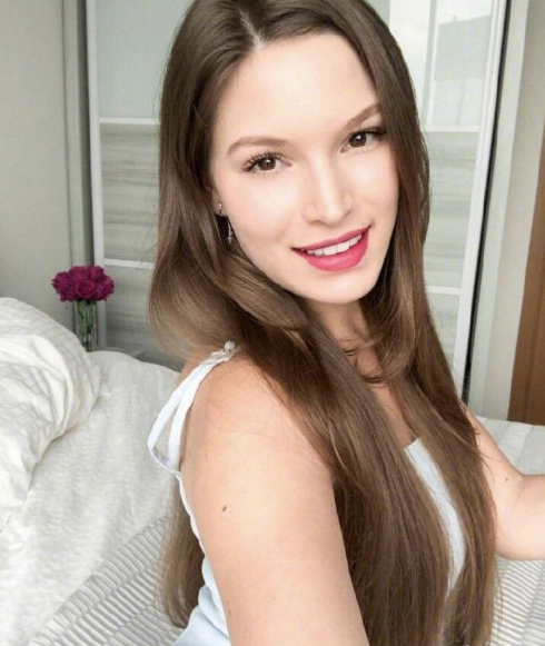 蒋劲夫女友正面照爆出 蒋劲夫女友是哪里人做什么的肤白貌美令人羡慕