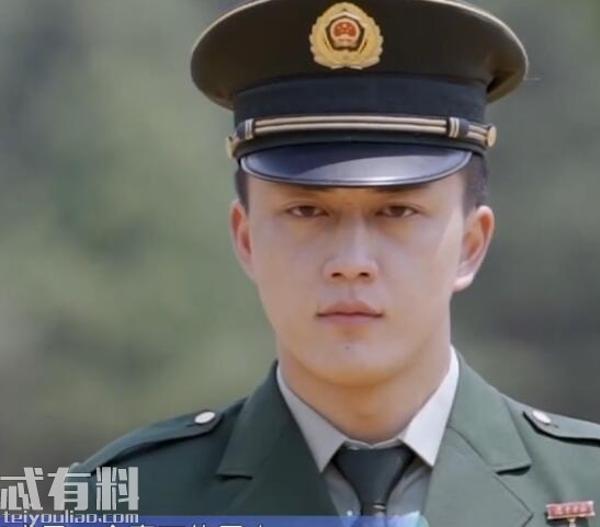 杨明鑫个人资料职业年龄身高，杨明鑫参加过天天向上是真的吗