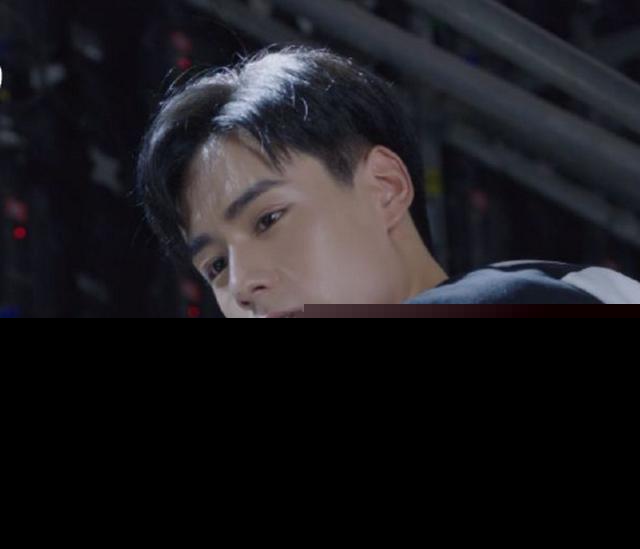 亲爱的热爱的吴白是不是喜欢佟年？吴白最后结局是什么？