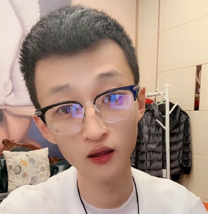 祁天道诈骗被判几年审判结果最新情况 祁天道夫妻档骗粉丝700万事件始末