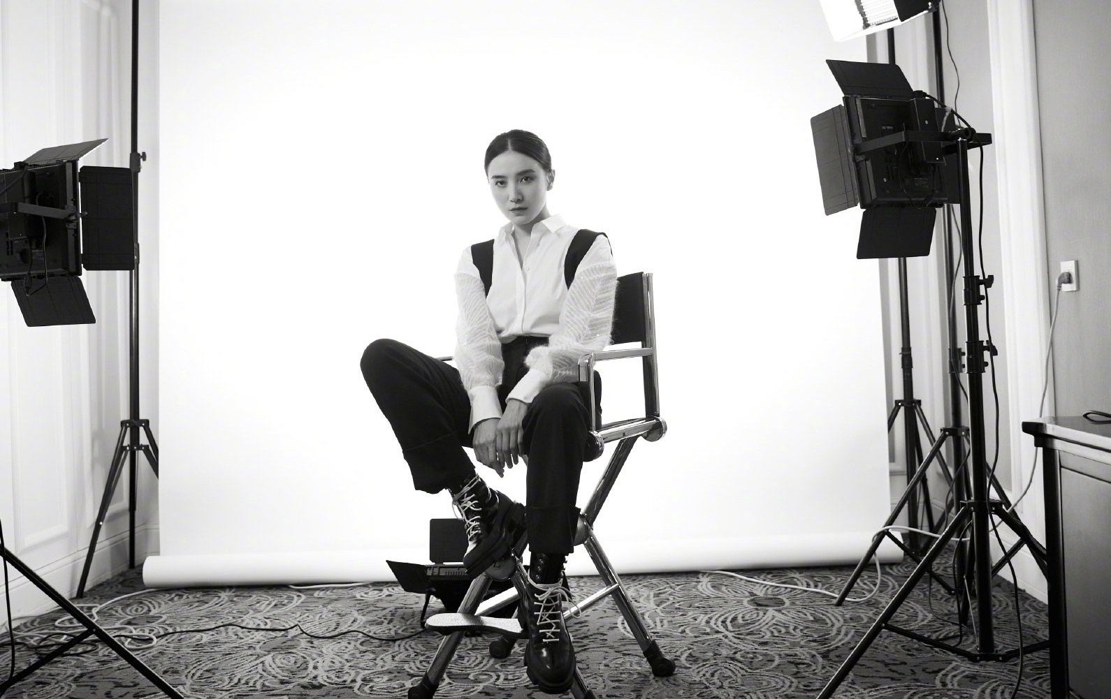 马伊琍离婚后太高调！马伊琍方否认新男友，海清姚晨梁静发表女性感言