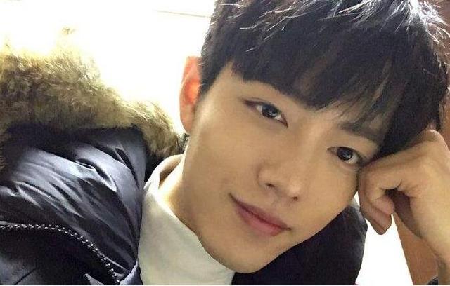 陈情令：肖战为何喜欢剧场版的饰演，电影说明了